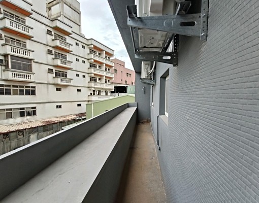 全新裝潢大套房可租補 - Image 6