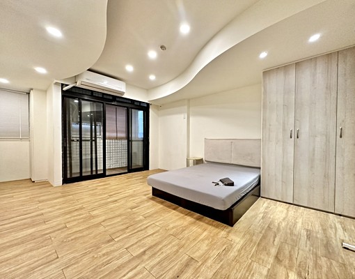 驚爆💥樓中樓💥超大四房😲室內超大空間💥大型狗🉑寵 - Image 9