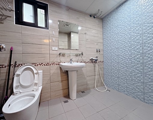 市場均價~進化北路~無管理費~尊享空間 - Image 8