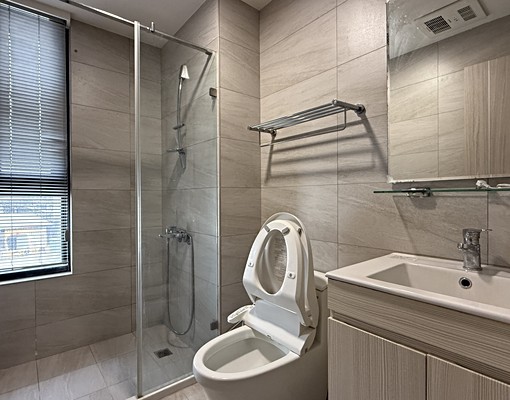 🏵️稀有🏵️近中國醫兩房兩衛雙陽台 - Image 2