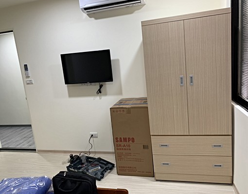 【免仲介費】汐止5坪分租套房，仁愛路、忠孝東路、新台五路 - Image 5