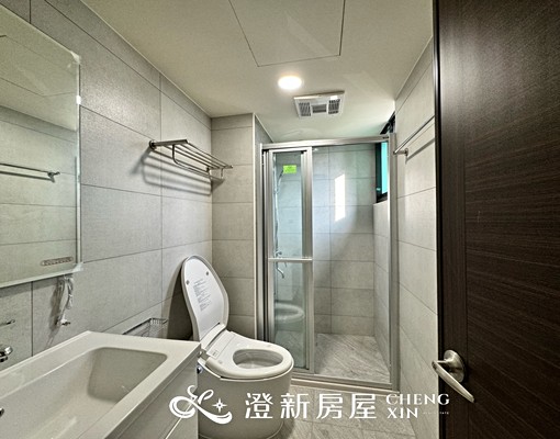 西濱一路可養貓採光極好電梯大樓👍� - Image 10