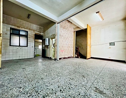 [中信阿龐]竹南功明街臨路店面透天 - Image 2