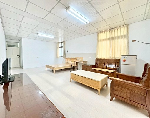 兆基🏡沙鹿靜宜弘光大套房可租補傢俱全 - Image 1