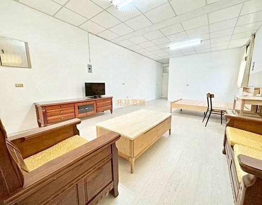 兆基🏡沙鹿靜宜弘光大套房可租補傢俱全 - Image 2
