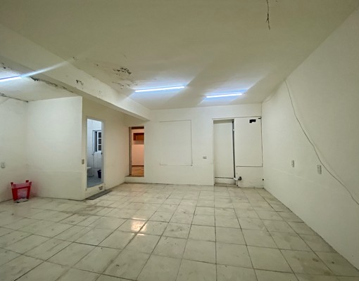 仁愛街可倉庫可住家活巷進出 - Image 2