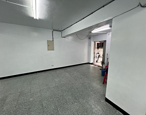 新北板橋區翠華街大坪數一樓 - Image 2
