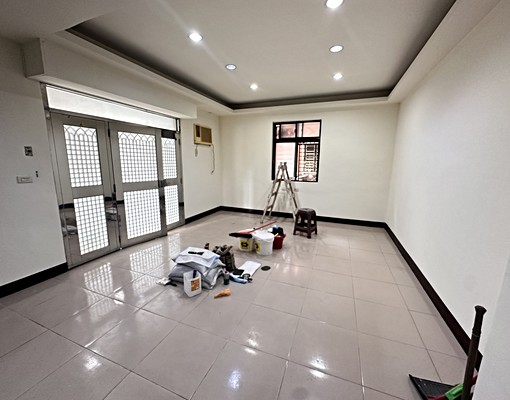 大信街門口可停車一樓住店 - Image 1