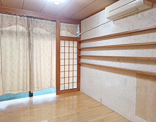西大路/竹蓮市場/整棟出租/可店面可宿舍 - Image 2