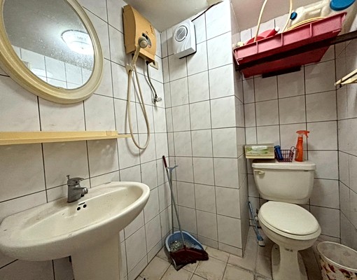 楠梓高科大樓中樓😍有陽台可租補 - Image 4