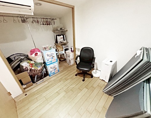 秀山國小◆採光2房◆可租補入籍★陽台 - Image 4