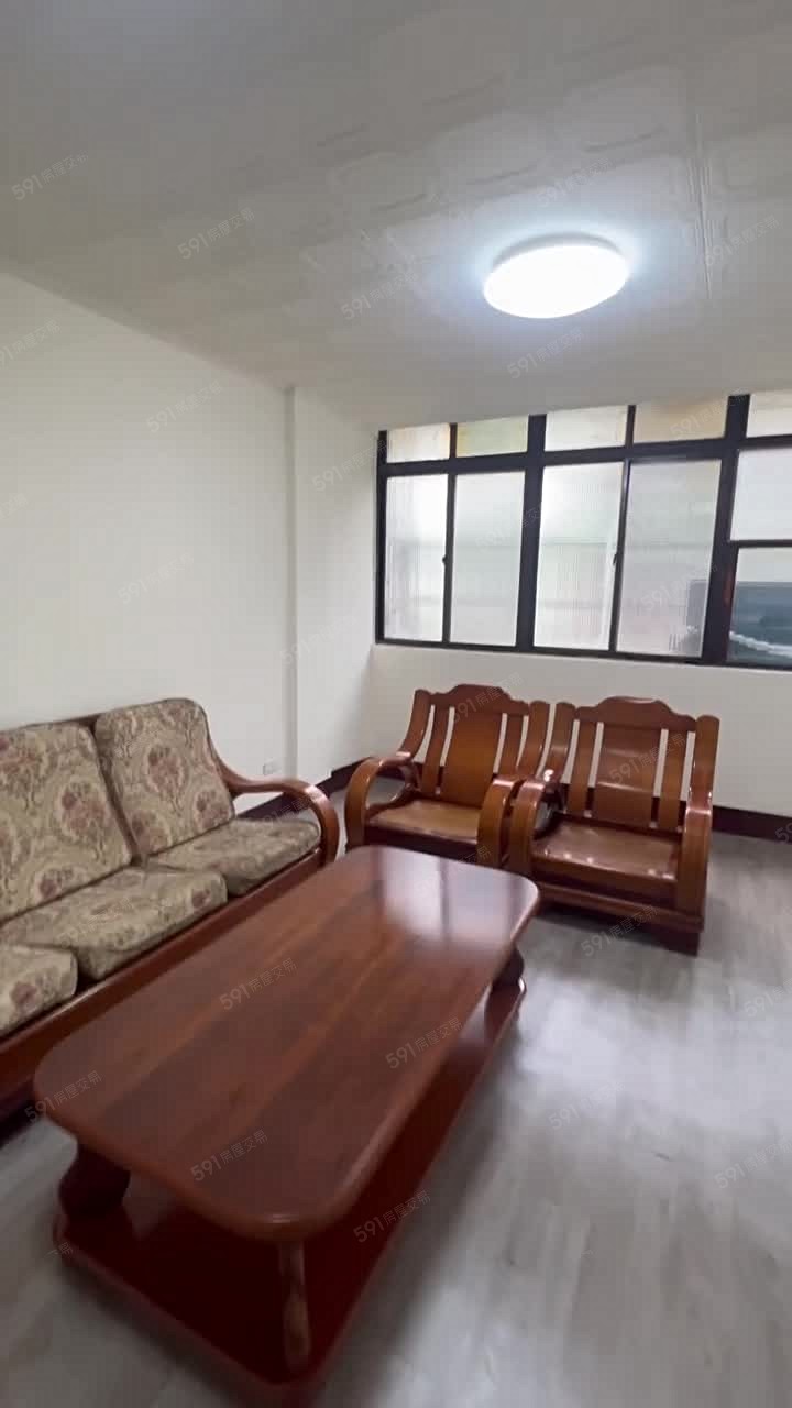 東昇社宅/友善房源/全新整理/公寓三房/免服務費可租補 - Image 1