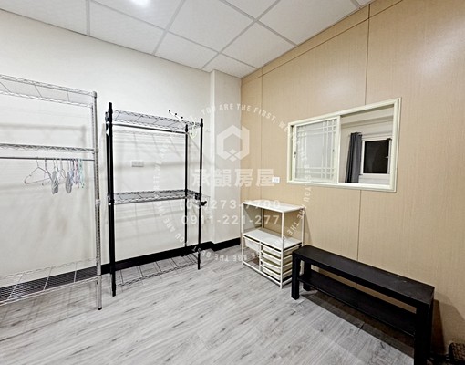 可補助寵物．大湳商圈旁整棟透天出租1+1房空間好規劃 - Image 8