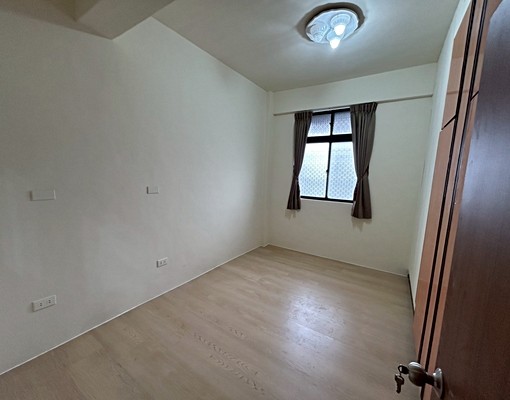 嘉晟社宅龜山萬壽路3房14000元 - Image 4