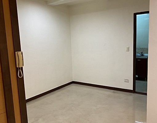 中和公寓3樓出租，三房兩廳兩衛前後陽台，鄰近比漾廣場 - Image 14