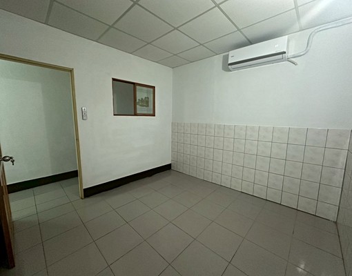 板新❣️便宜大兩房免爬高/格局方正採光通風/格局方正機能佳 - Image 8