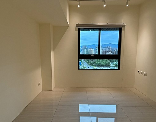 央北重劃區【央泱長虹】高樓景觀1+1房(可入籍報稅租補) - Image 7