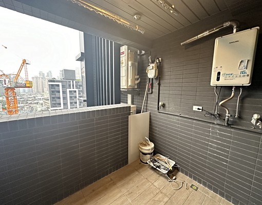 MRT江子翠丨稀有社區質感奢華4房捷運宅 - Image 12