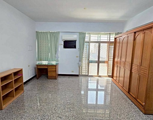 【大晟社會住宅】永康國光靜巷車庫大透天可租補 - Image 3