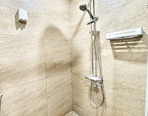 G7首綻I捷運第一排I一房一廳平車I含管I可租補 - Image 7