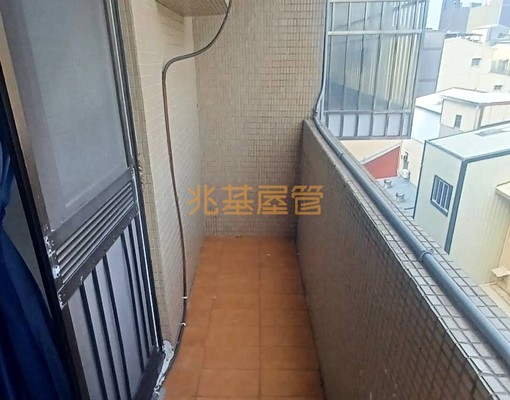 兆基社會住宅🏡新興路/採光優大公寓雙陽台有廚房 - Image 9