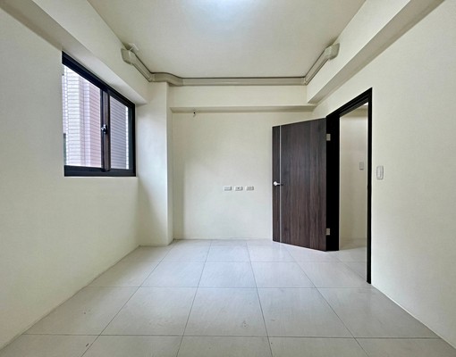 神岡｜圳堵國小｜門前停車｜５房新透天 - Image 3