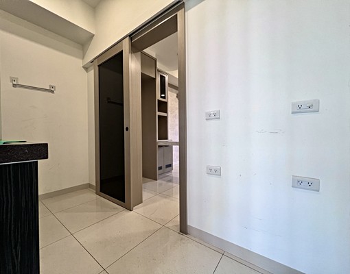 詩姐⚡左營高鐵台積電|稀有陽台進出三房平車|可租補 - 591租屋網 - Image 12