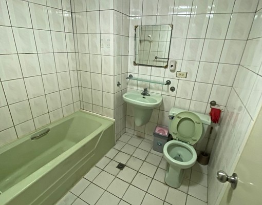 中興大學萵苣旁/精美社區三房新冷氣/可租補入戶/可合租台電 - Image 12