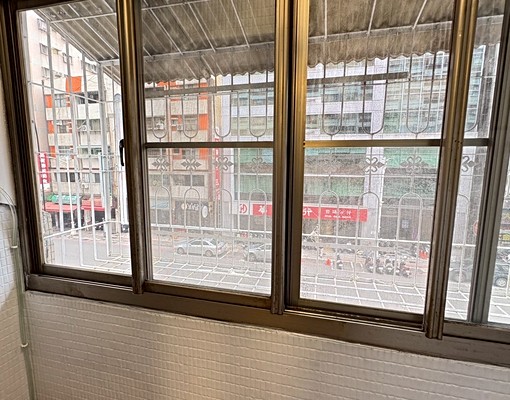 社宅🏠一心二電梯2房近大遠百三多商圈愛窩 - Image 6