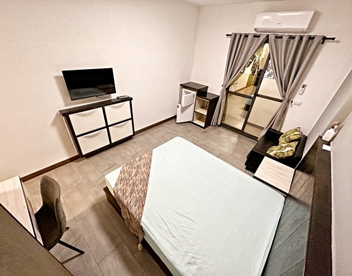 乾濕分離系統裝潢超大間中科東海♥騎樓機車♥陽台獨洗 - Image 4