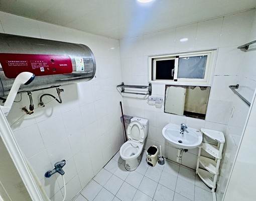 靜巷好睡雙人床採光通風，新裝潢十坪大套房 - Image 5