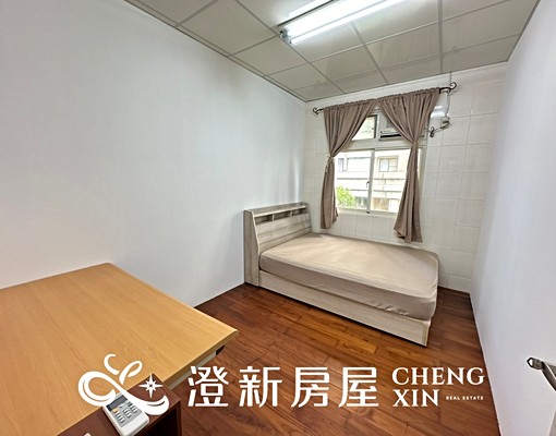 市中心，可合租超大坪數採光大四房 - Image 12