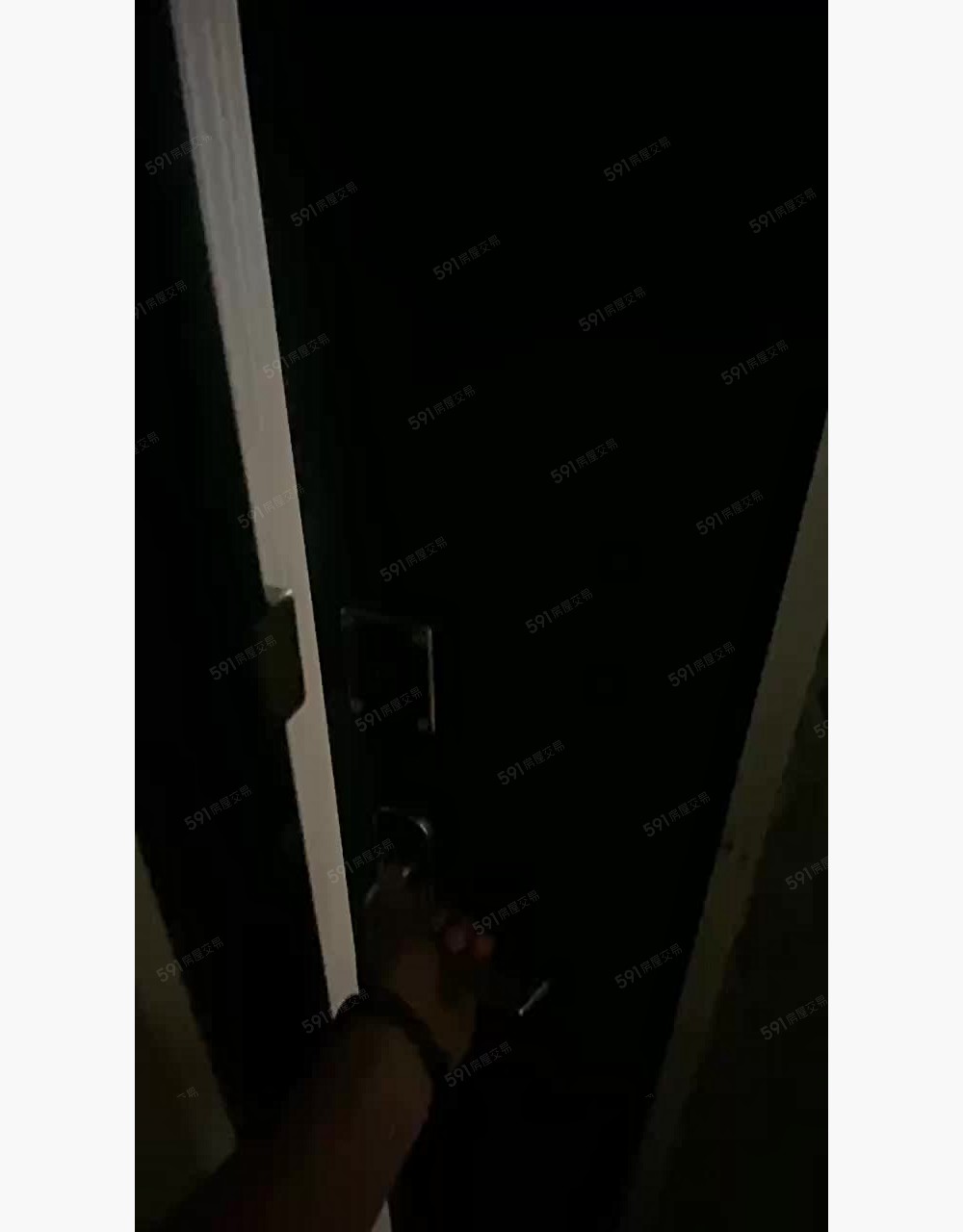 (可寵物可租補)平鎮高中典藏巴黎陽台景觀獨立電梯套房 - Image 1
