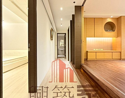 🌷高鐵生活圈｜珍稀五房雙主臥樓中樓｜雙車 - Image 7