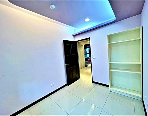 🍎四季水漾裝潢屋～租金含車含管ㄛ～喜歡紫色一定要選這間 - Image 8