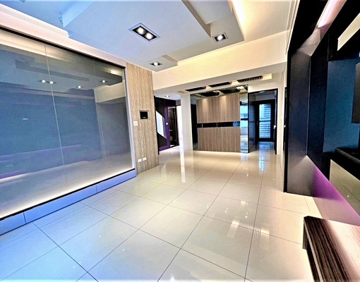 🍎四季水漾裝潢屋～租金含車含管ㄛ～喜歡紫色一定要選這間 - Image 3