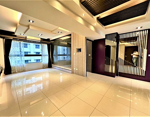 🍎四季水漾裝潢屋～租金含車含管ㄛ～喜歡紫色一定要選這間 - Image 2