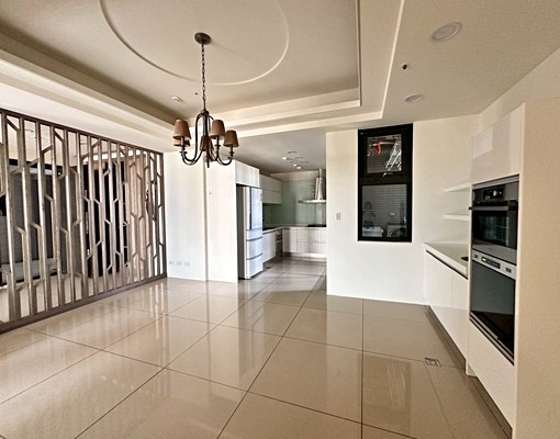 東京中城超大4房無敵視野戶+平車(我剛搬走屋況我最熟) - Image 3