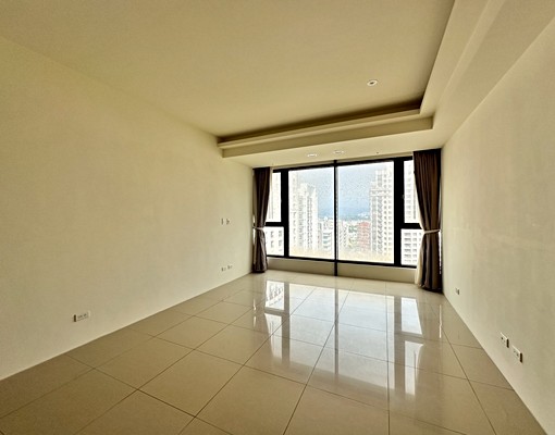 東京中城超大4房無敵視野戶+平車(我剛搬走屋況我最熟) - Image 1