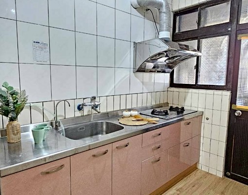 全新完工、專屬陽台、洗衣機，第一手入住，租補後僅9900 - Image 10