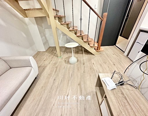 🎖️秒殺烏日可雙租補🍒可寵電梯樓中樓陽台獨洗美屋 - Image 3