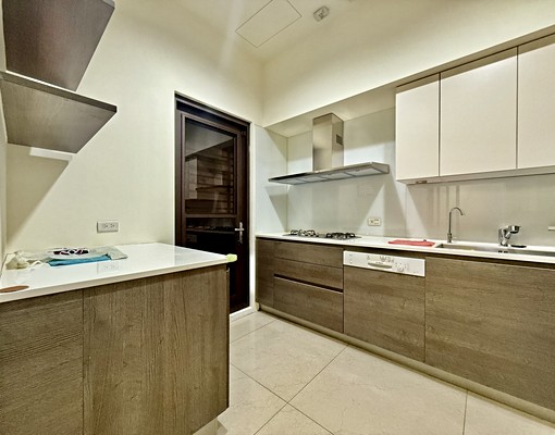 比日本壓縮機還稀少...大四房...雙平車丨高指名社區丨租補 - Image 6