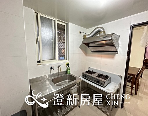 小資秒殺🔥巨城旁可租補電梯兩房 - Image 7
