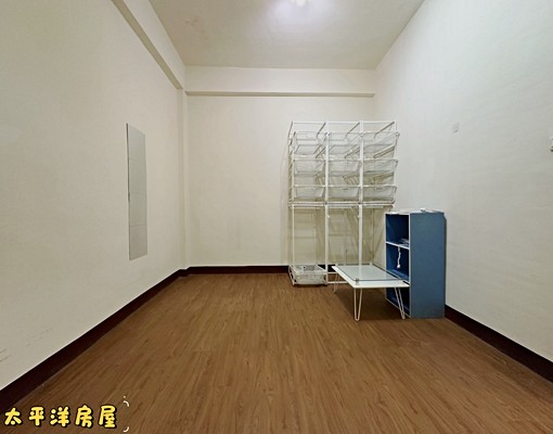 【空手道房仲】沙鹿台灣大道旁l兩房配傢俱 - Image 4