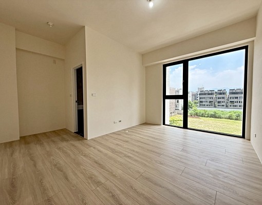 12單元南興路整棟電梯店面 - Image 11