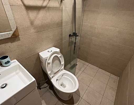 中壢一房一廳套房/近中壢夜市/可開火/可養寵/獨立洗衣機 - Image 9