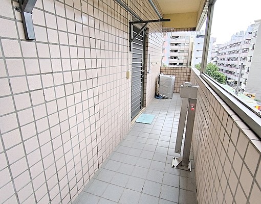 興大忠孝/美村復興⭕租補大陽台流理台獨洗木質 - Image 9