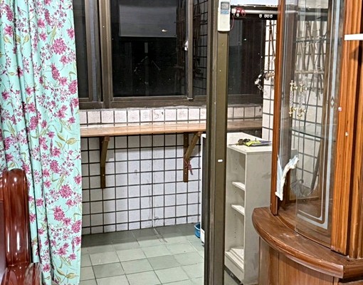 介寿國小旁電梯3房有附冷氣/傢俱 - Image 8