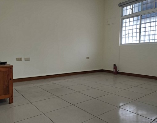 近仁愛國小清靜優雅3房大平房+前大庭院 - Image 7