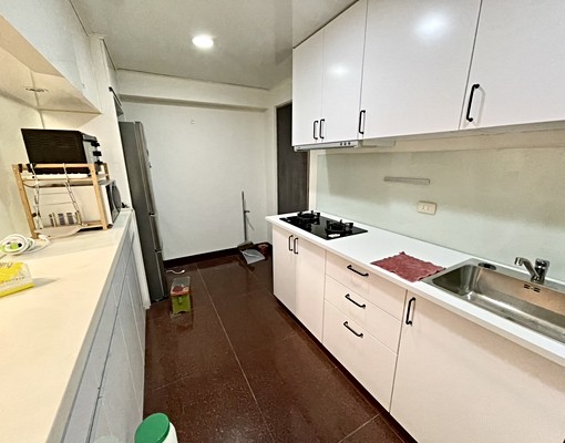 南屯3+1房｜可租補｜傢俱全配｜大業國中對面 - Image 4